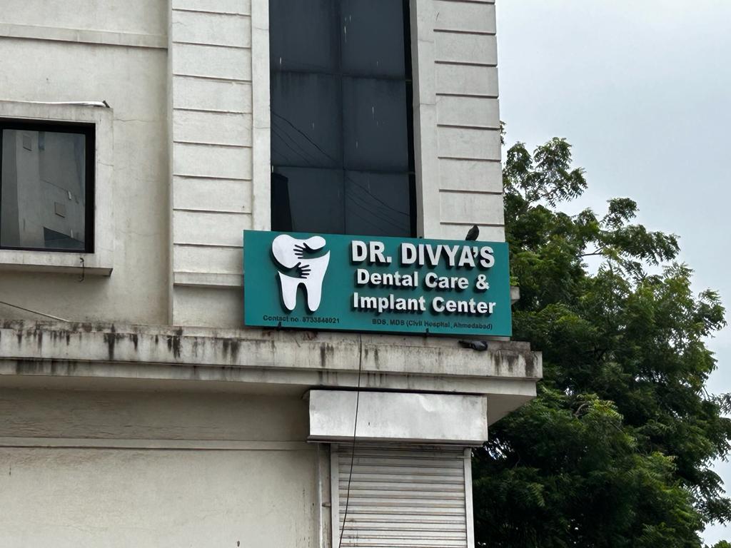 Dr. Divya's Dental Care, Akota - Vadodara | Dentist